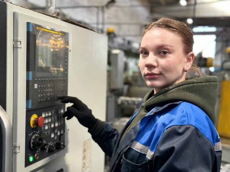 Наталья Пархутик: за рулем, на стадионе и у станка Наталья Пархутик: за рулем, на стадионе и у станка